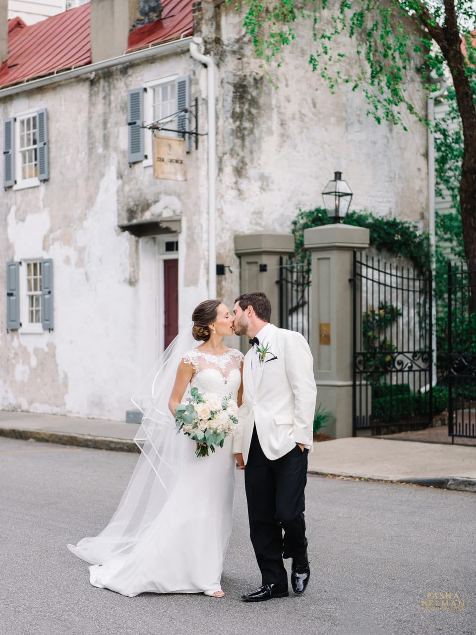 The Gadsden House Wedding in Charleston by top Charleston Wedding Photographer Pasha Belman