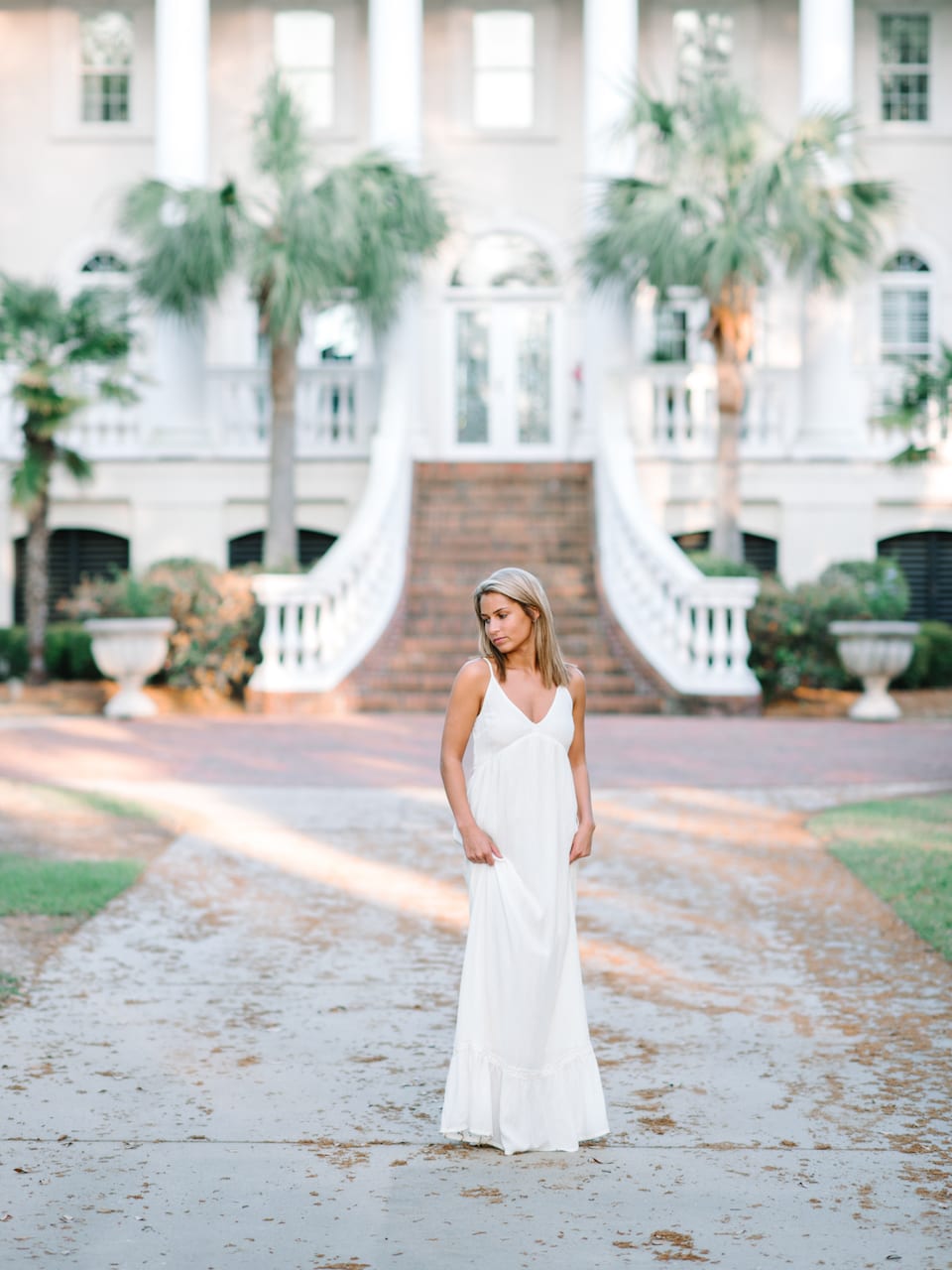 Simple White Maxi Dress Inspiration for Charleston, SC Senior Girls - Stunning White Dresses Ideas