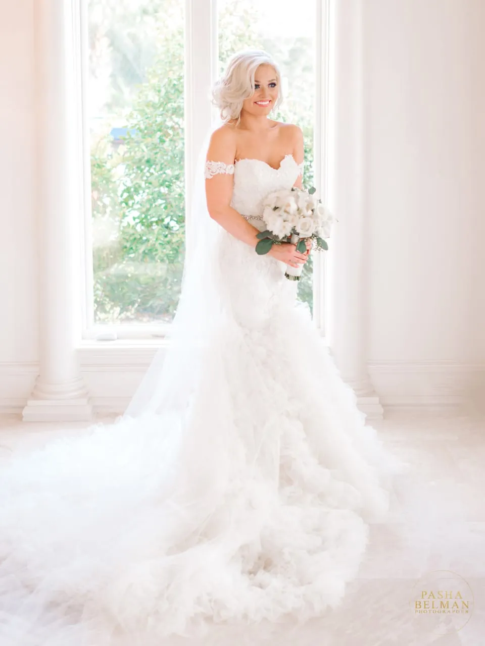 Charleston Wedding Photographer Pasha Belman - Bridal Wedding Portraits in South Carolina