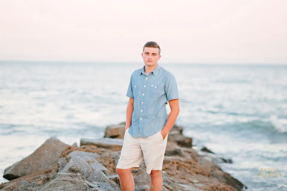 Senior guy walking through greenery near Myrtle Beach by Pasha Belman