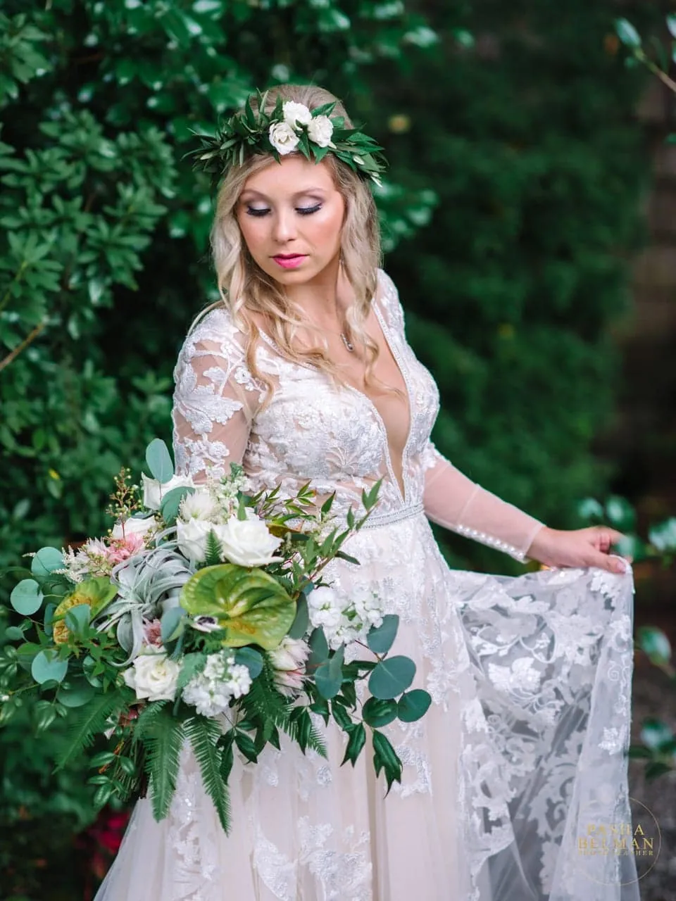 Charleston wedding photographer Pasha Belman + Alycia and Grant’s wedding at Magnolia Plantation in Charleston SC. Charleston wedding photographer