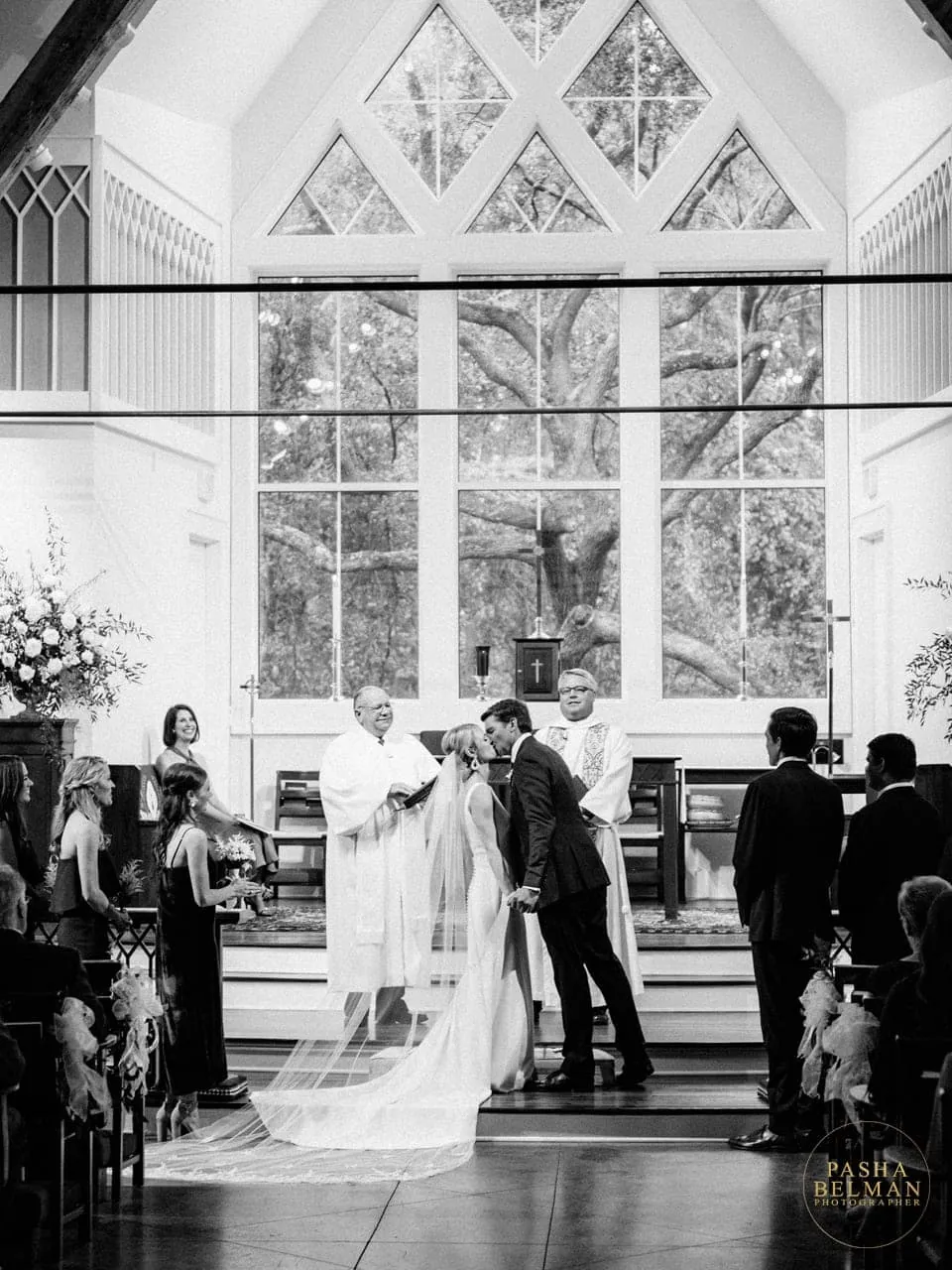 Wedding Photography | Caledonia Golf and Fish Club | Pawleys Island Wedding by Pasha Belman - Wedding Planning by Charleston Wedding Planners