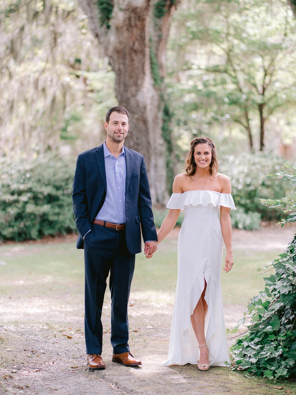Engagement Pictures at Mansfield Plantation - Engagement Photography in Charleston SC