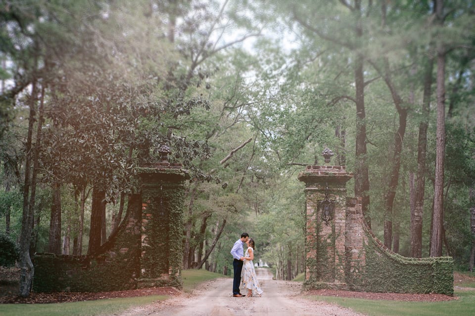 Engagement Pictures at Mansfield Plantation