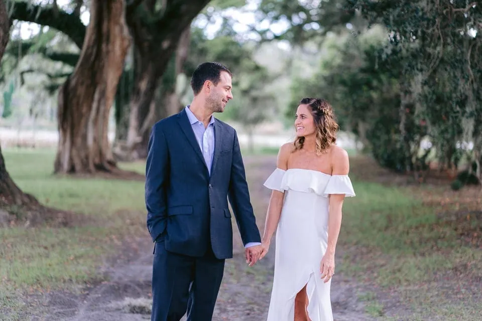 Engagement Pictures at Mansfield Plantation - Engagement Photography in Charleston SC