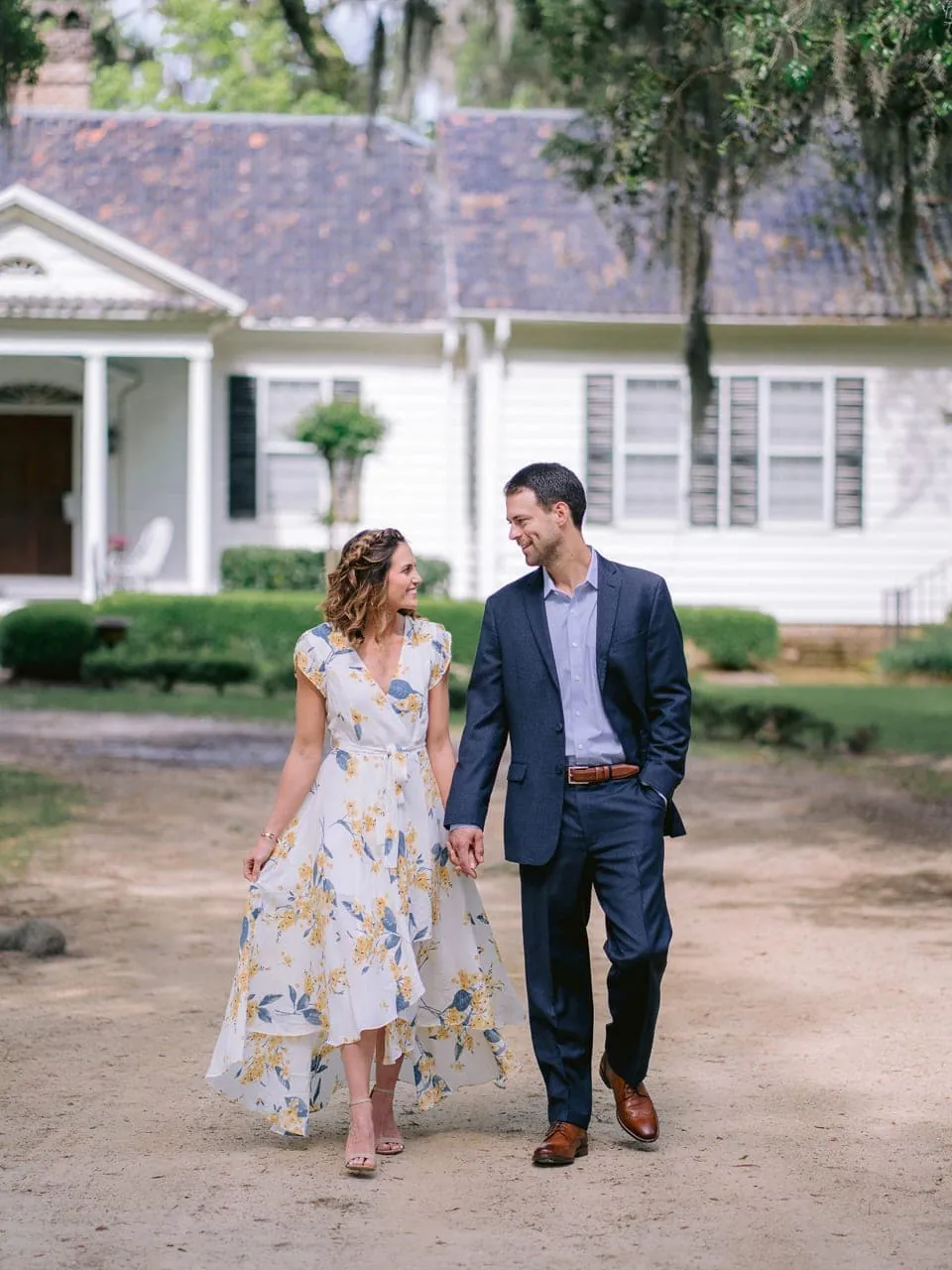 Engagement Pictures at Mansfield Plantation - Engagement Photography in Charleston SC