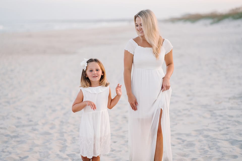 Motherhood Mini Sessions - Myrtle Beach Family Photographer - Family Beach Pictures Mini Portraits 