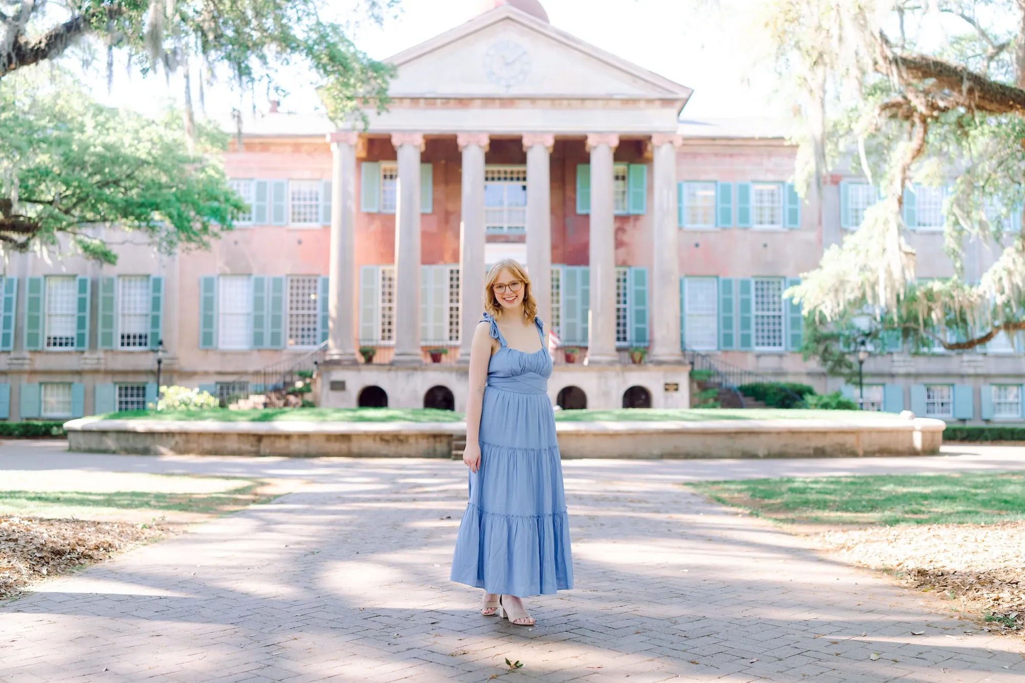 College of Charleston graduation photos at Rainbow Row