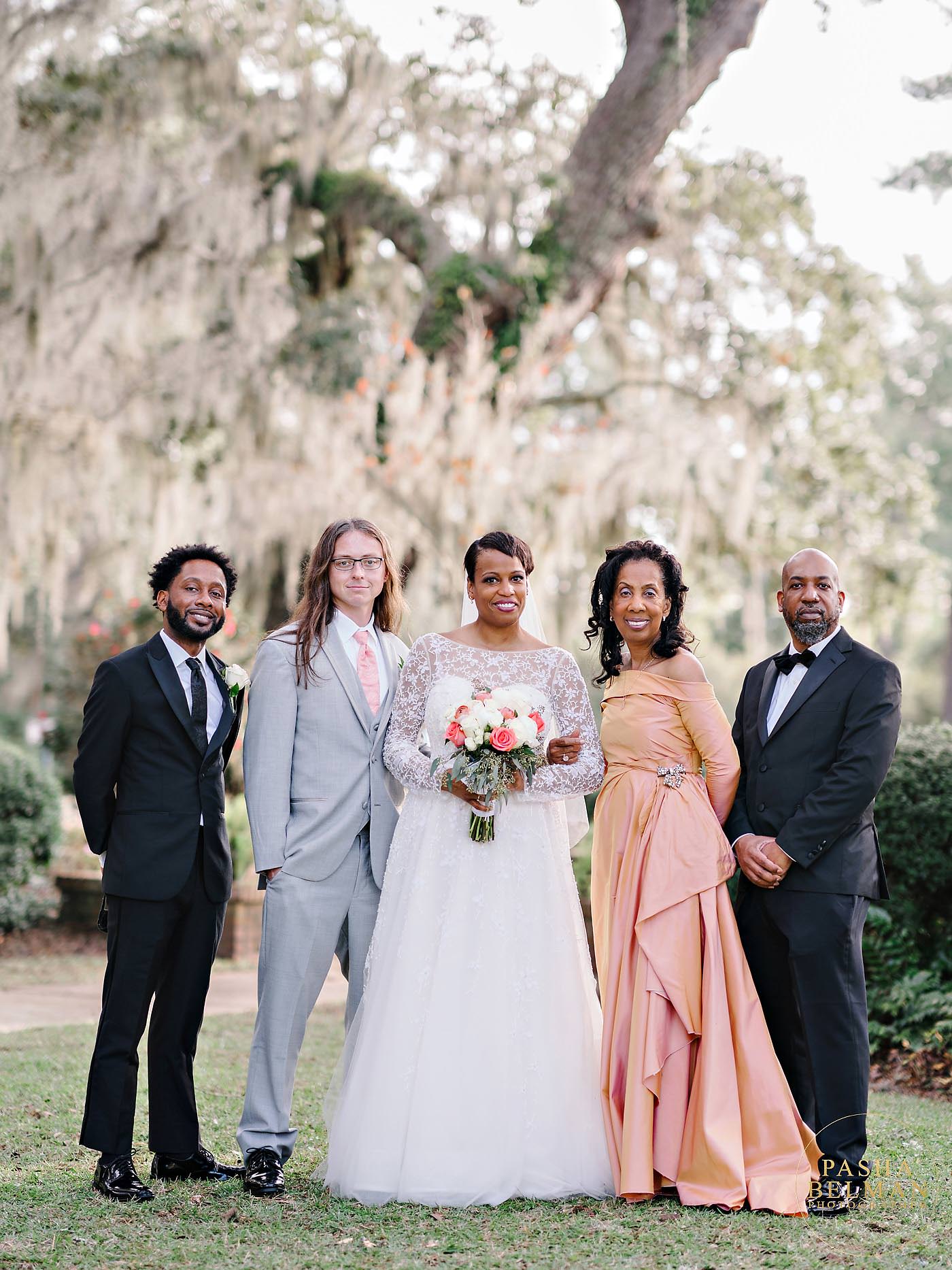 An Intimate Debordieu Club Wedding in Georgetown by Top Wedding PHotographers at Pasha Belman Photography