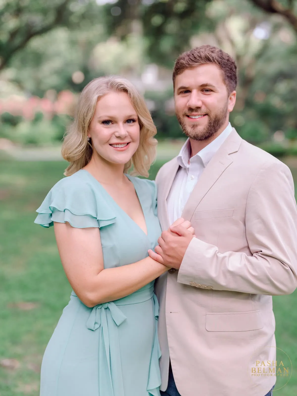 Classic Engagement Photo Ideas near Charleston, South Carolina 