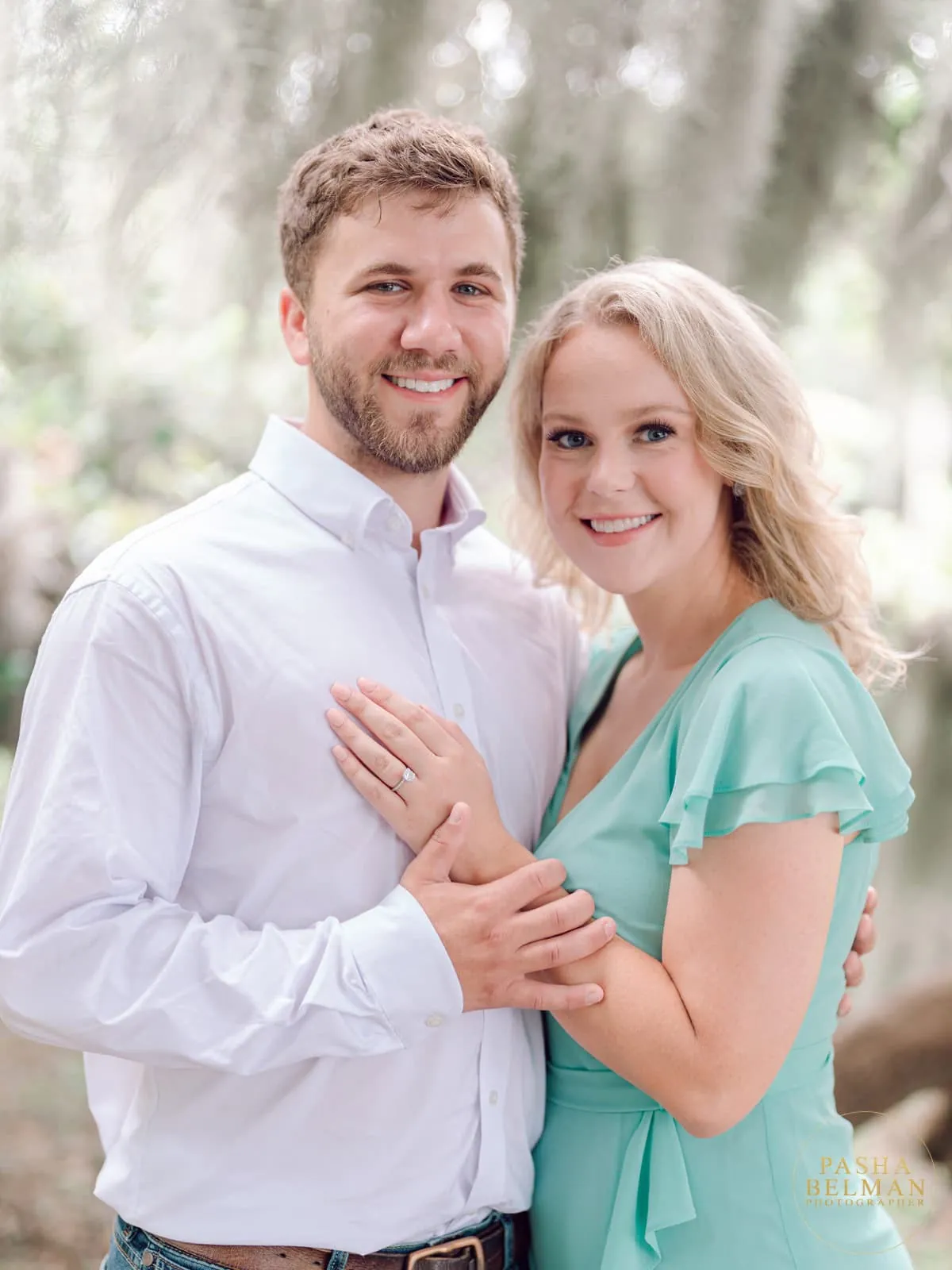 Classic Engagement Photo Ideas near Charleston, South Carolina 