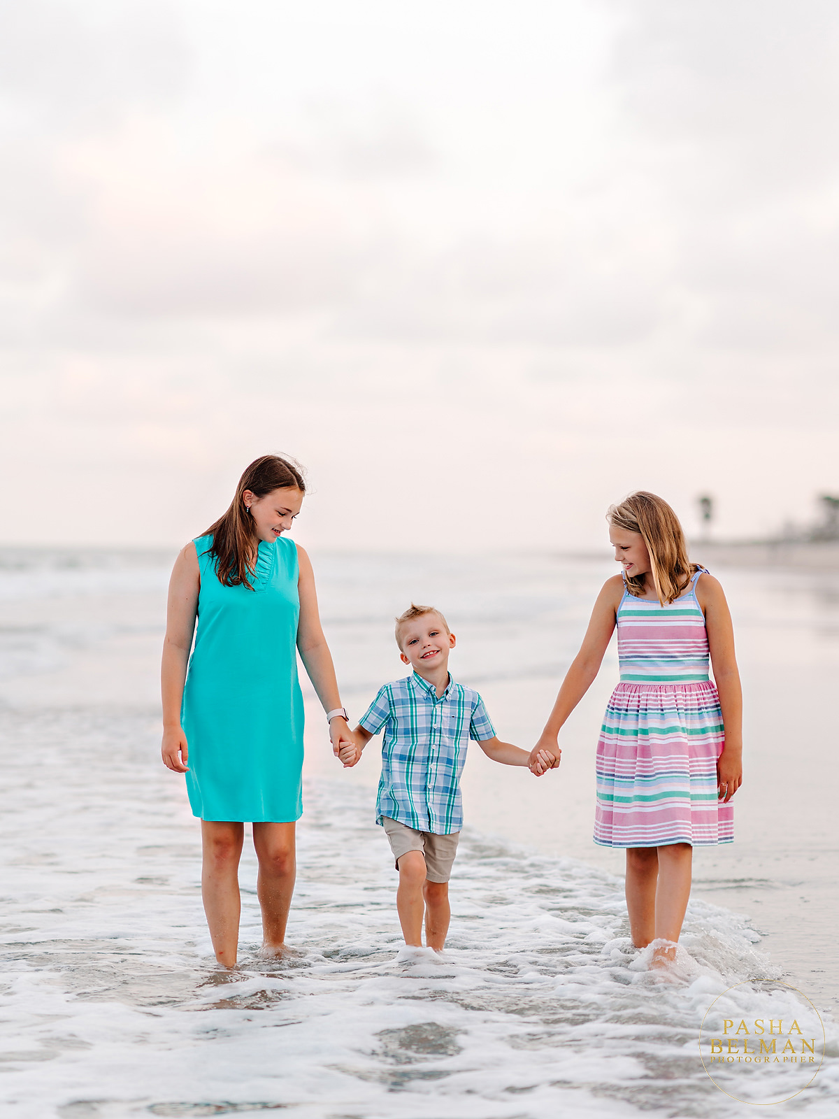Debordieu Beach Family Pictures by Top Family Photographer 