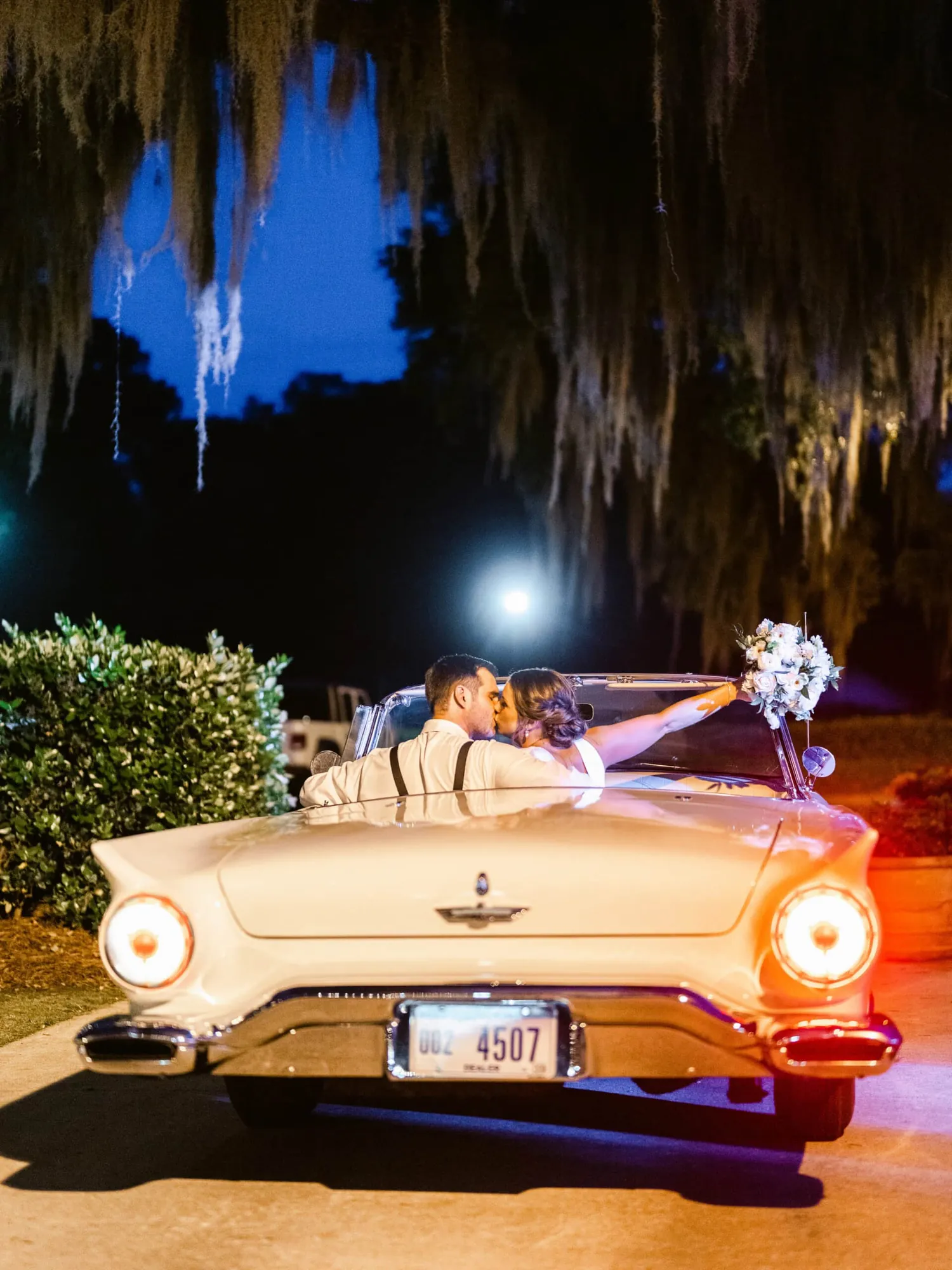 A Blue & White Spring Wedding at Caledonia Golf Club