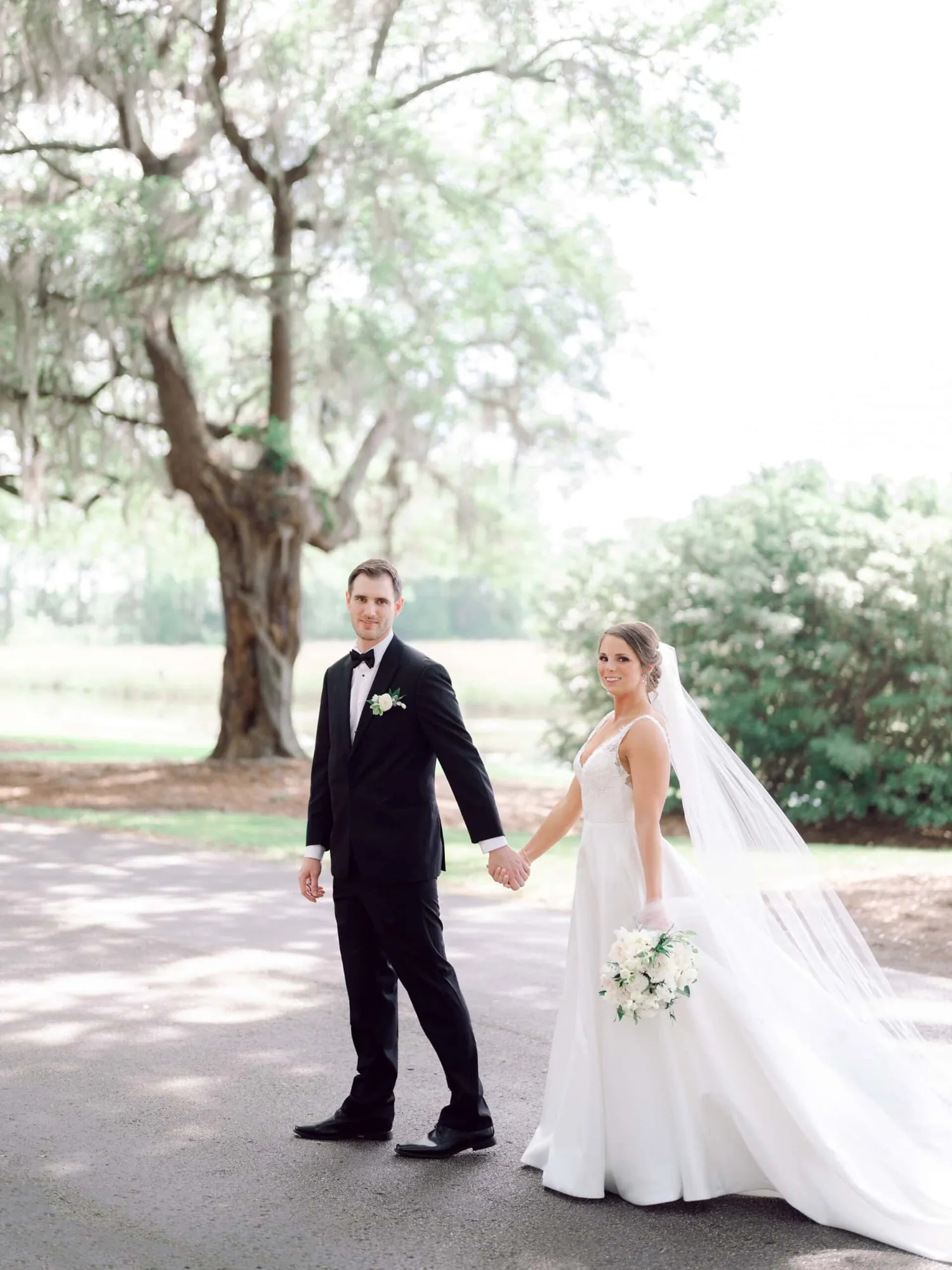 A Blue & White Spring Wedding at Caledonia Golf Club