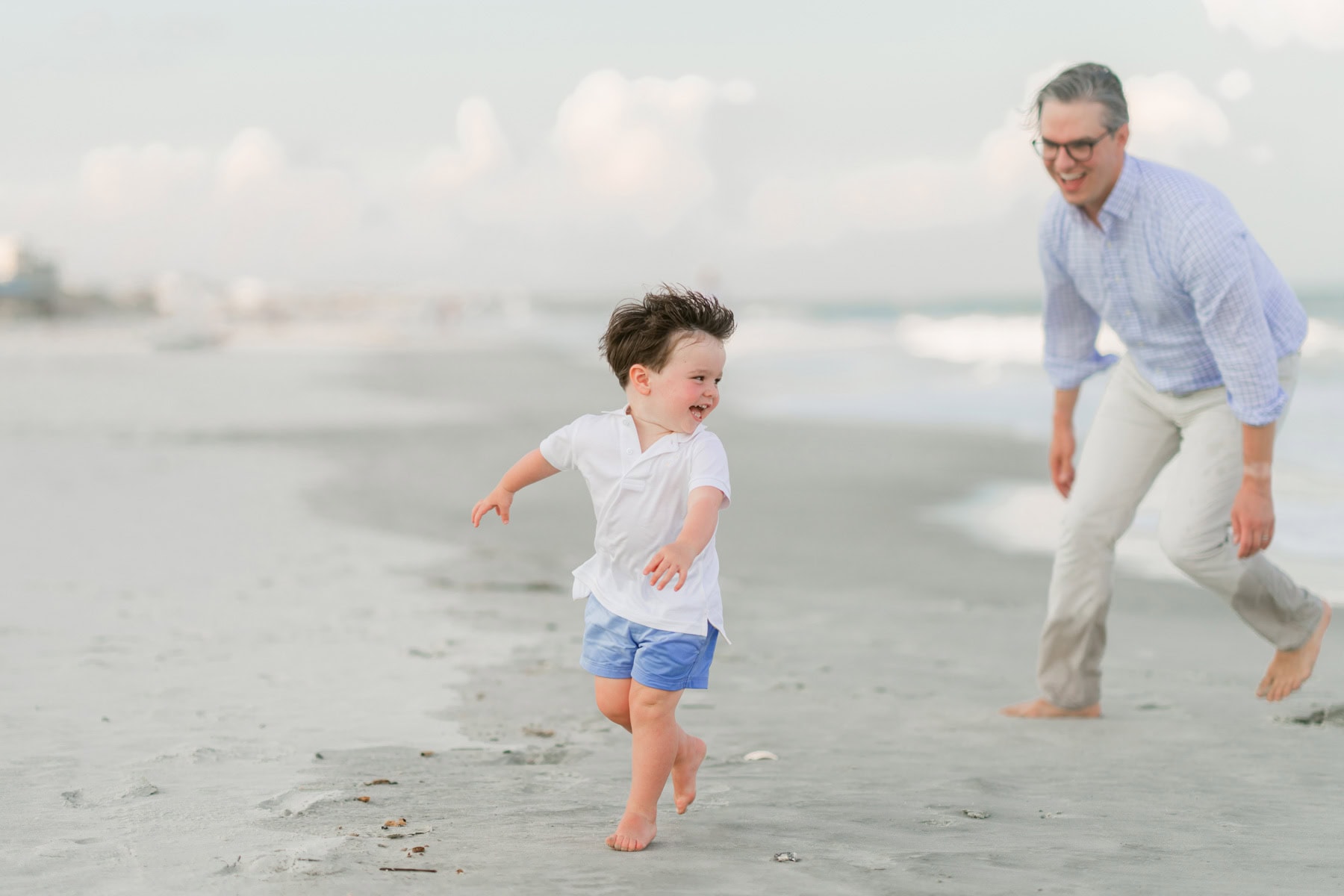 Large Family Photo Session in Litchfield Beach by Pasha Belman