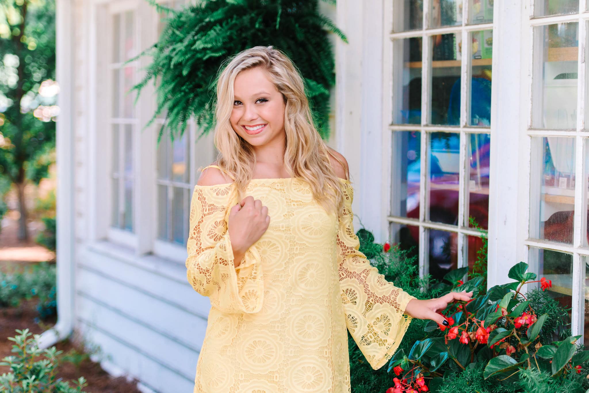 What to Wear for Your Senior Session in Charleston