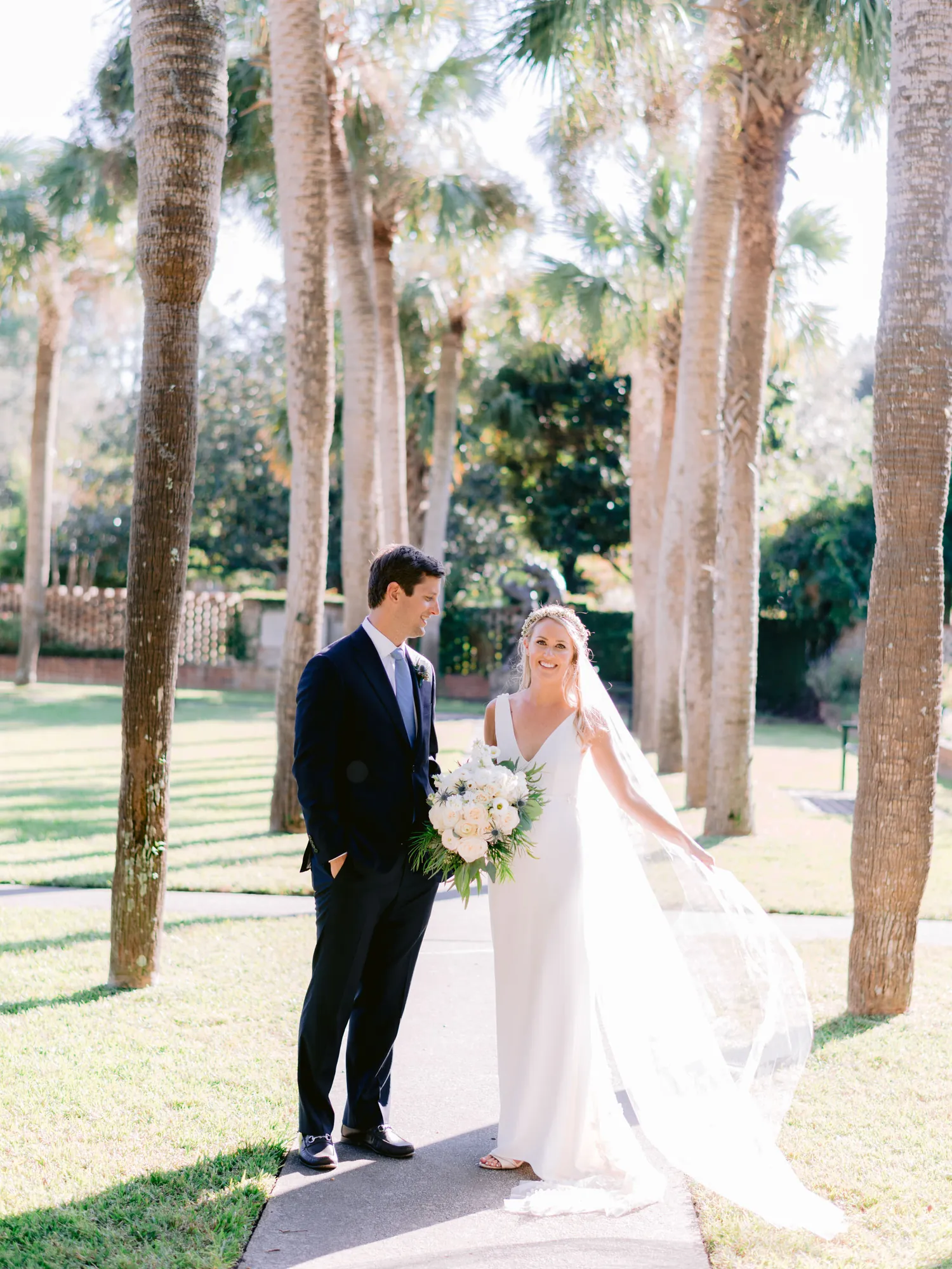 Brookgreen gardens wedding photo ideas by top Charleston wedding photo